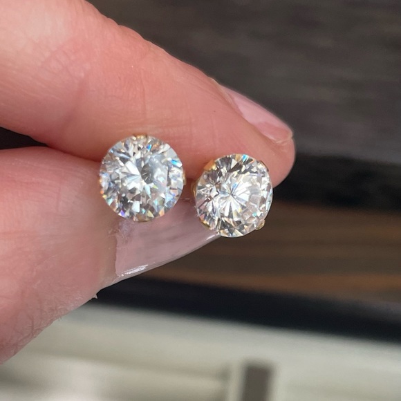 14Kt gold earrings - Picture 2 of 3